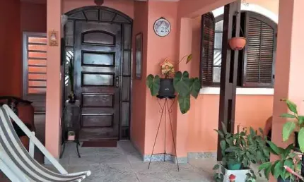 Excelente Casa Térrea com 3 dormitórios no Jd Santo Antônio Osasco SP