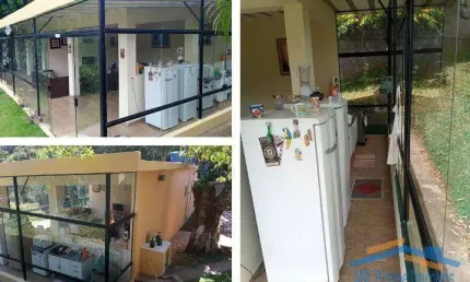 Casa c/ 300m², 2 quartos, piscina no Condomínio Granja Veridiana-Ibiúna SP