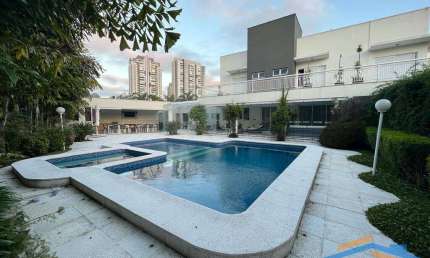 Linda Casa no Condomínio Lorian Boulevard com 5 suítes, lazer formidável!!!