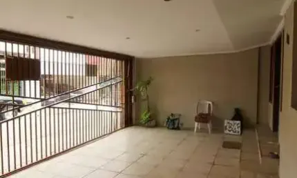 Casa Térrea à venda com 4 quartos e 2 vagas - Continental $850.000,00