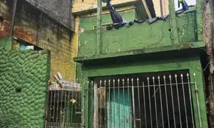3 Casas Antigas - Todas precisando de reforma - NÃO ACEITA FINANCIAMENTO.
