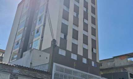 Excelente Apartamento sendo 2 Dormitórios, 1 vaga. CARAPICUÍBA