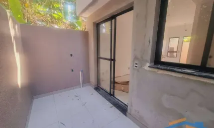 5 Sobrados novos em Condominio, Vila Ayrosa , Osasco.