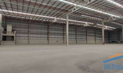 GALPÃO 2000m² Pé Direito 12m Piso 6T/m² p/ Locação em condominio Barueri/SP
