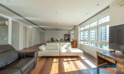 Apartamento 239m² com 3 dormitórios na alameda jaú.