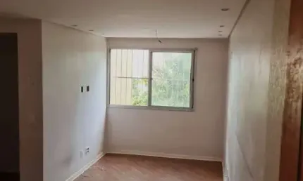 Apartamento 55m² com 2 dormitórios Cond. São Cristóvão.
