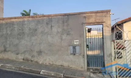 Casa térrea com Terreno de 400m² - Jaguaribe - Osasco.