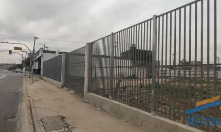 Terreno comercial para alugar na Avenida dos Remédios, Jardim Belaura, São Paulo