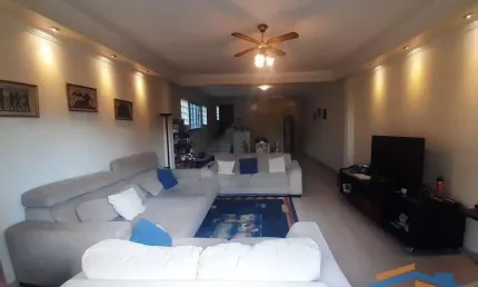 Casa com 3 Quartos e 5 banheiros à Venda, 217 m², Jaguaribe Osasco.
