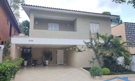 Lindo Sobrado no Residencial 4 Alphaville para venda, estuda permuta!