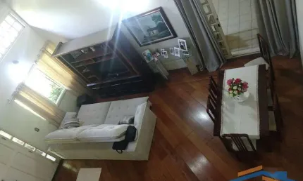Casa à Venda, 471 m² com 4 Quartos e 4 banheiros  - Parque dos Príncipe