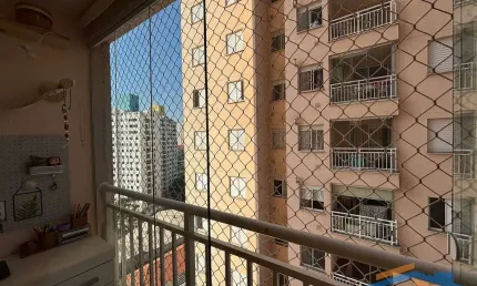 Excelente apartamento 2 dormitórios, sala 2 ambientes e 1 vaga de garagem.