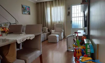 Casa  à Venda 51m² com 2 Quartos e 1 banheiro ,  - Osasco