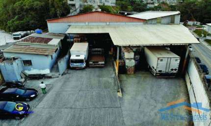 Galpão 1412,04 m2 para Venda ou Locação em Barueri/SP.