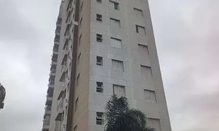 Apartamento 52mt² 2 Dormitórios sendo 1 Suíte 1 Vaga de Garagem - Quitaúna