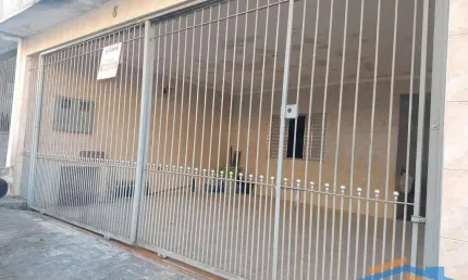 Casa Térrea com 120m², 2 quartos, 2 banheiros Jardim Roberto em Osasco