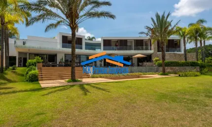 Casa em condomínio  3065m² com 6 suites na Fazenda Vila Real de Itu.