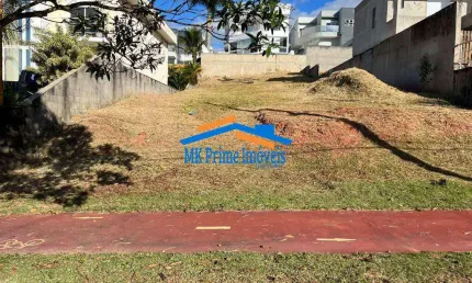 Terreno 560 m² Condomínio Reserva Santa Maria - Osasco.