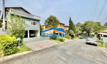 Cond Jd das Flores - 4dorms/2sts, escritório. Quiosque c/ churrasqueira!