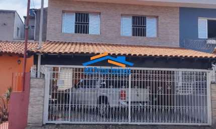 Sobrado à Venda no Jardim D’Abril, Osasco – Espaço para Toda a Familía !