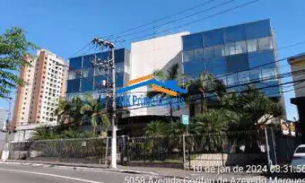 Lindo prédio comercial com 2.152,77 m² de terreno e 2.538 m² de a/c