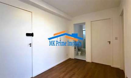Apartamento com 2 Quartos, Sala, Cozinha, Banheiro e 2 Varandas.