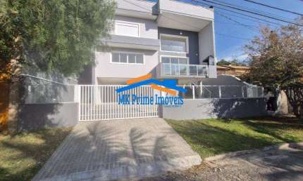 Condomínio Terras do Madeira – Casa Nova, 3 Suítes, Moderna e Clean!