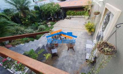 Casa Térrea com 2 Quartos e 2 banheiros à Venda com 330 m² - Bela Vista Osa