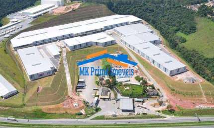 Galpão c/ 11.901m² c/ pé direito de 12m no DVR Business Park Embu