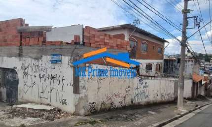 Terreno com Casa 170m², Material de Construção Incluso.