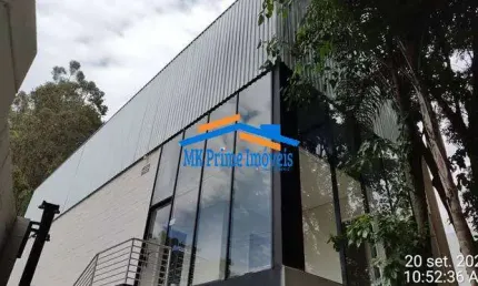 Galpão Área Construída 247m² Área de Terreno 500 m² - Barueri/São Paulo.