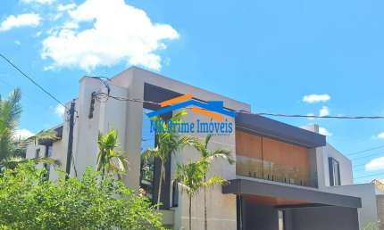 Casa em condomínio com 4 suítes no Residencial Alpha 01