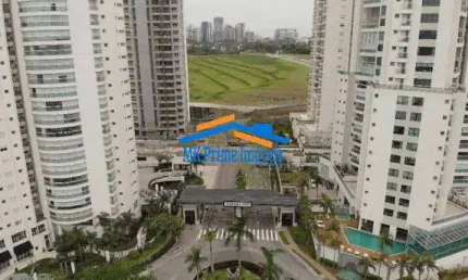 Duplex de Alto Padrão de 387,50 m² à Venda em Alphaville