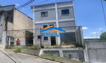 Galpão 370m² Área Construída para Locação em Jandira/SP