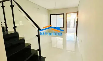 Sobrado de 145m² 3 Suites 02 Vagas para Venda - Parque Maria Domitila/SP