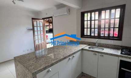 Casa em condomínio fechado com 3 quartos para alugar na Estrada dos Galdinos, Jardim Barbacena, Cotia