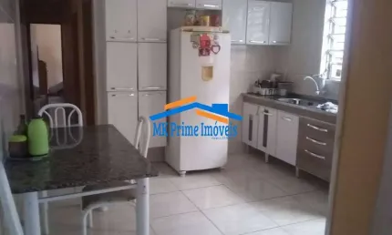 Ótima Casa Térrea com 2 Dormitórios, Edícula e 2 Vagas de Garagem - Osasco.
