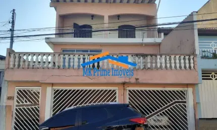 Imóvel com 3 Casas para Renda Extra - Vila Yolanda.