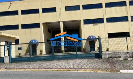 Excelente Galpão com 2.123,00 m² de Área Construída - Tamboré.