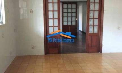 Casa Assobradada com 3 Dormitórios na Vila Osasco/ Residencial ou Comercial
