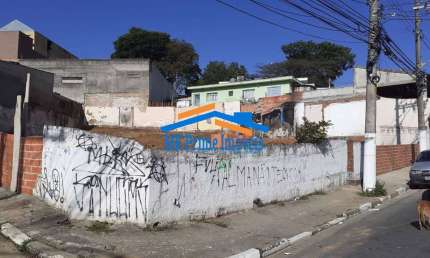 Ótimo Terreno para Construtor 781m² em Esquina - Jaguaribe