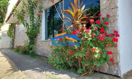 Casa Térrea 3 dormitórios sendo 1 suíte em Vila Campesina Osasco.