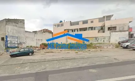 Excelente Terreno Com. 636 mts² Esquina com Ótima Localização em Avenida