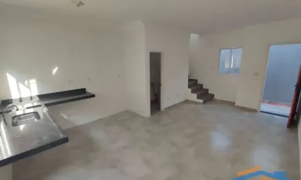 Sobrados com 72m², 2 Dorm e 1 Vaga em Condomínio - Jaguaribe Osasco/SP.