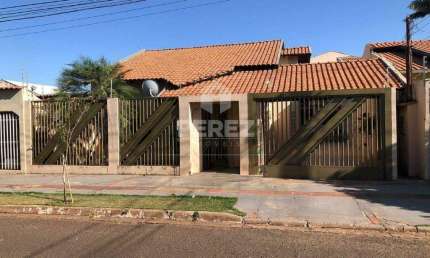 Casa com 4 quartos à venda na Rua Canoas do Sul, Cohafama, Campo Grande