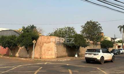 Terreno à venda na Rua Aluízio de Azevedo, Jardim São Bento, Campo Grande