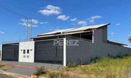 Casa com 3 quartos à venda na Rua Alberto da Veiga, Nova Lima, Campo Grande