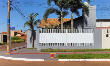 Casa com 3 quartos à venda na Rua Petrópolis, Parque Residencial dos Girassóis, Campo Grande