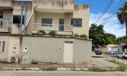 Casa para Venda em Governador Valadares, Vila dos Montes, 3 dormitórios, 2 banheiros, 1 vaga
