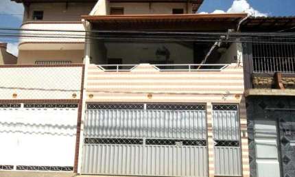 Casa para Venda em Governador Valadares, Grã Duquesa, 4 dormitórios, 1 suíte, 3 banheiros, 1 vaga